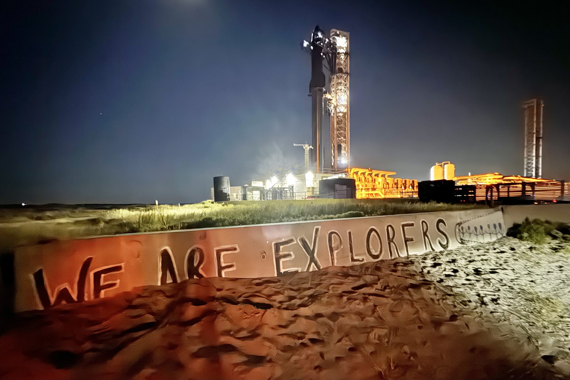 SpaceX Starship integrated stack at Boca Chica launch tower